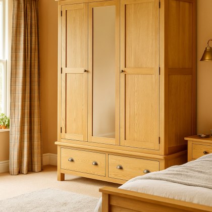 Northwood Triple Wardrobe Northwood Triple Wardrobe