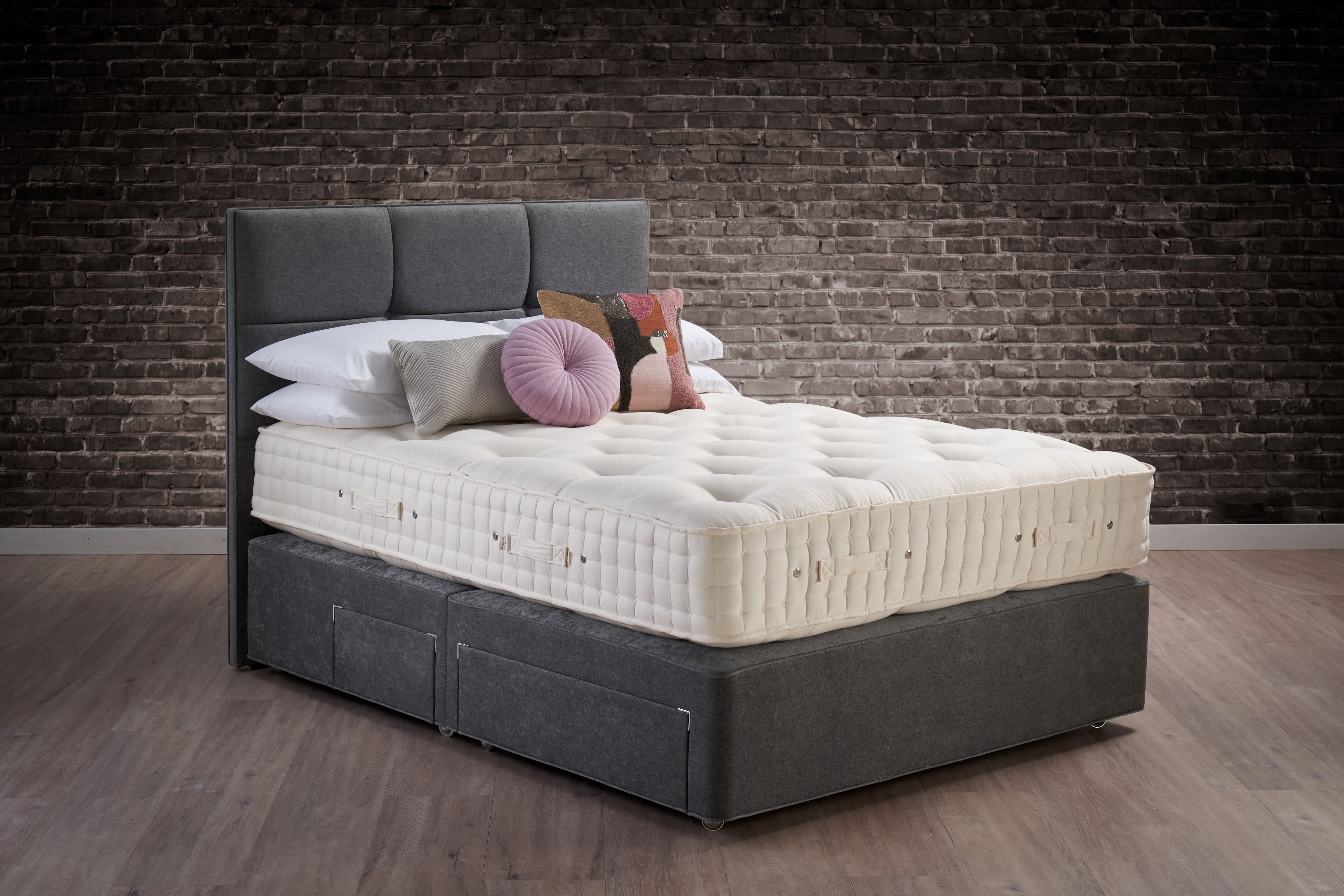 Hypnos Wool Origins 10 Pocket Sprung Firm Edge Divan Set Hypnos Wool Origins 10 Pocket Sprung Firm Edge Divan Set