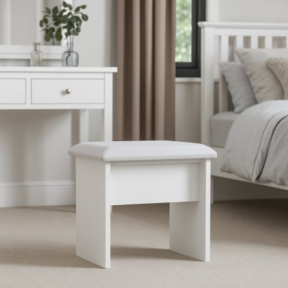 Carisbrooke Stool Carisbrooke Stool
