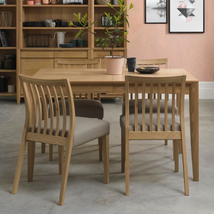 Barton Oak 4-6 Extension Table Barton Oak 4-6 Extension Table