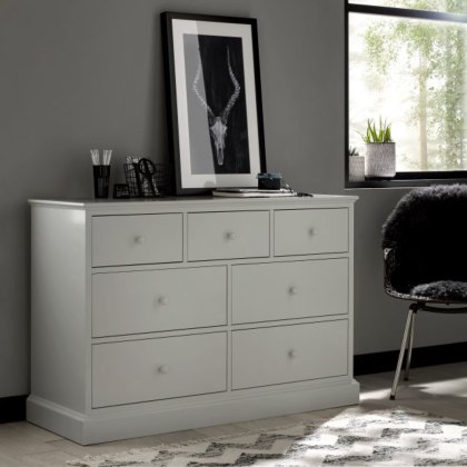 Gatcombe Soft Grey 3+4 Drawer Chest Gatcombe Soft Grey 3+4 Drawer Chest