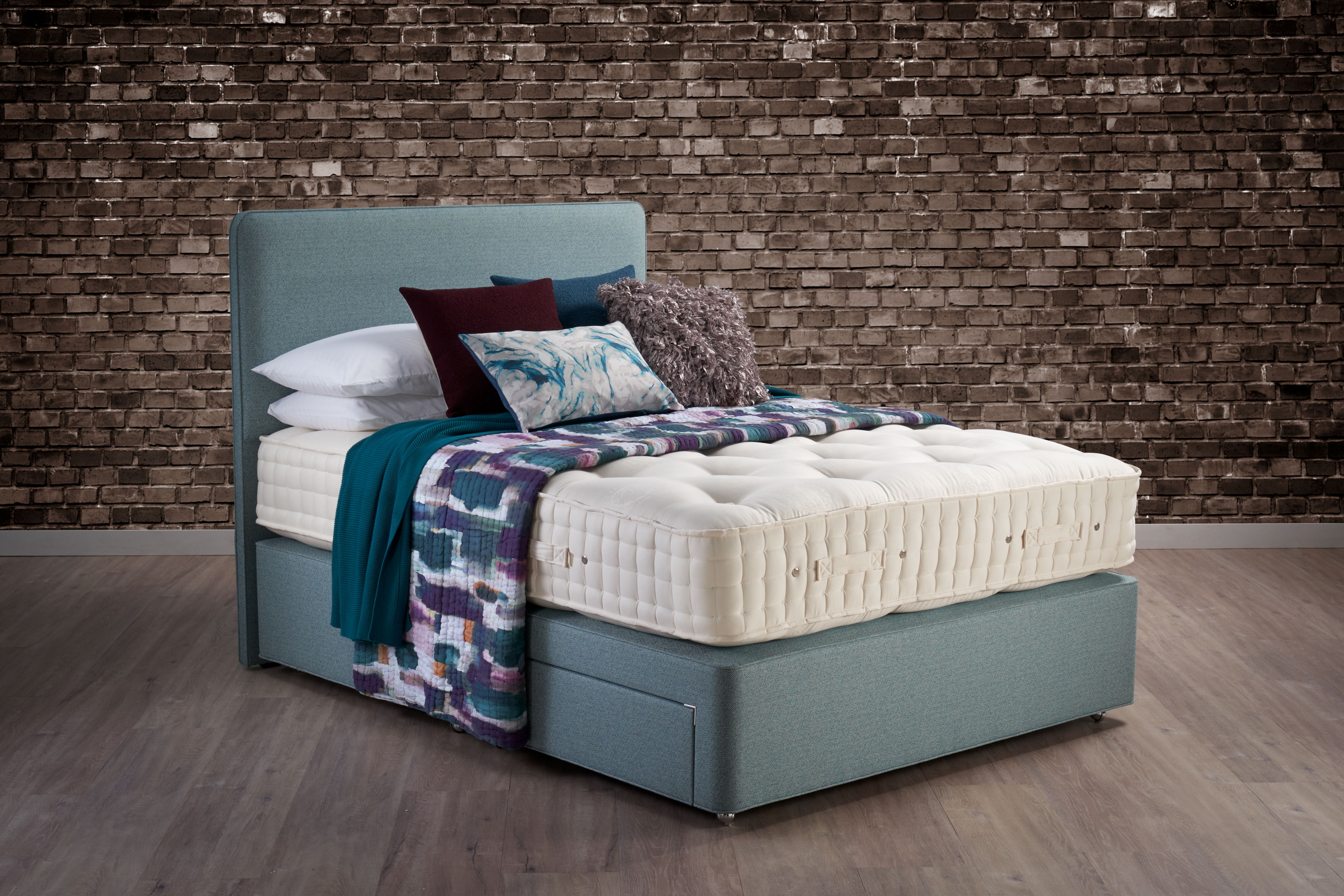 Hypnos Wool Origins 6 Pocket Sprung Firm Edge Divan Set Hypnos Wool Origins 6 Pocket Sprung Firm Edge Divan Set